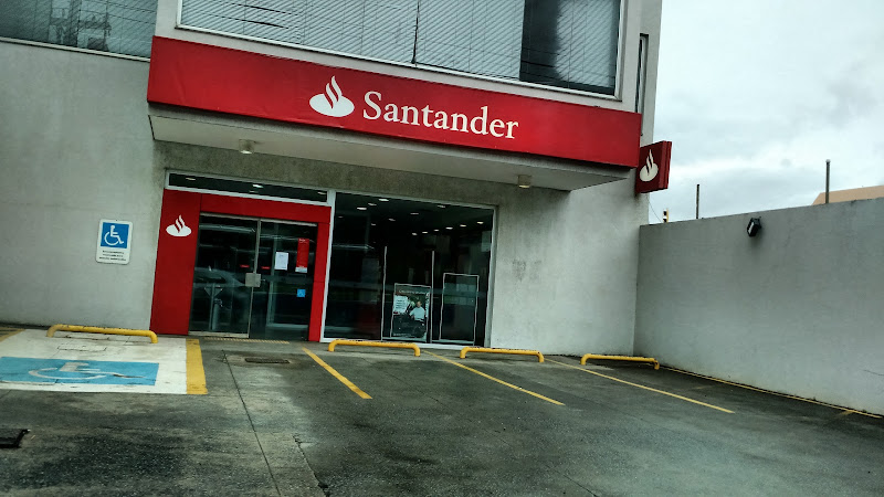 Banco Santander - Agência 0800 Macae